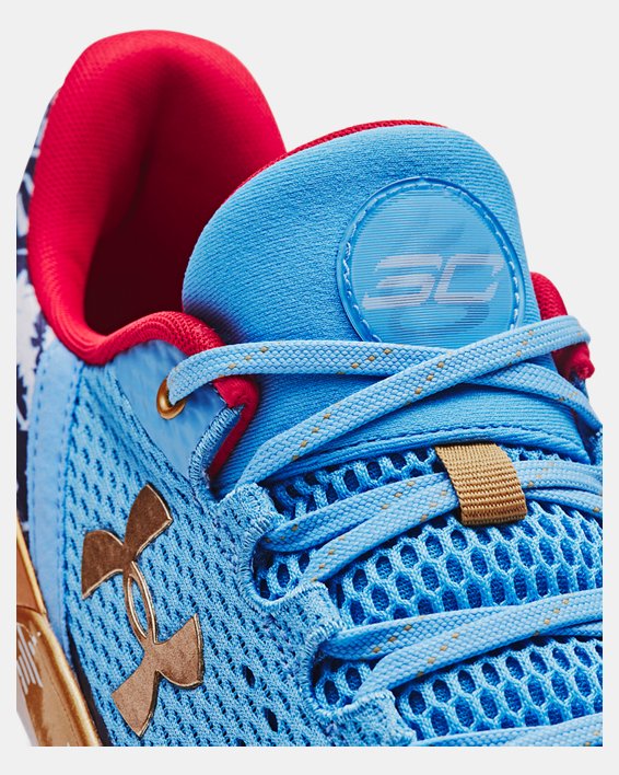 Unisex Curry 2 Low FloTro Basketball Shoes in Blue image number 5